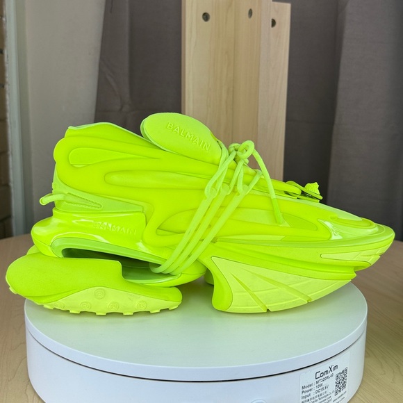💥BALMAIN - Unicorn Low-Top Sneakers - Neon Green / Fluo Yellow - Men's US 12 - Picture 12 of 17